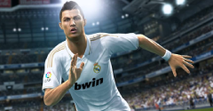 Pro Evolution Soccer 2013 / World Soccer: Winning Eleven 2013